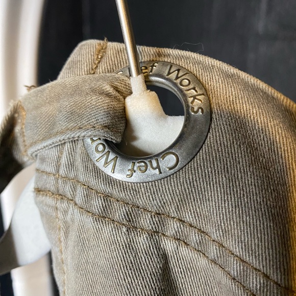 ChefWorks Urban Collection Bistro Kitchen Apron Tan - Picture 2 of 3